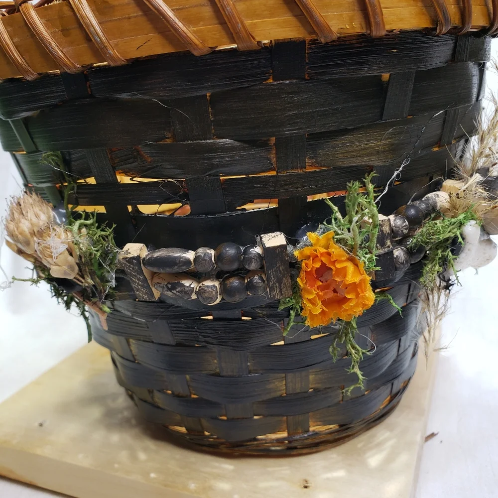 Handcrafted Accented Wicker Planter Basket Coral Floral Beads